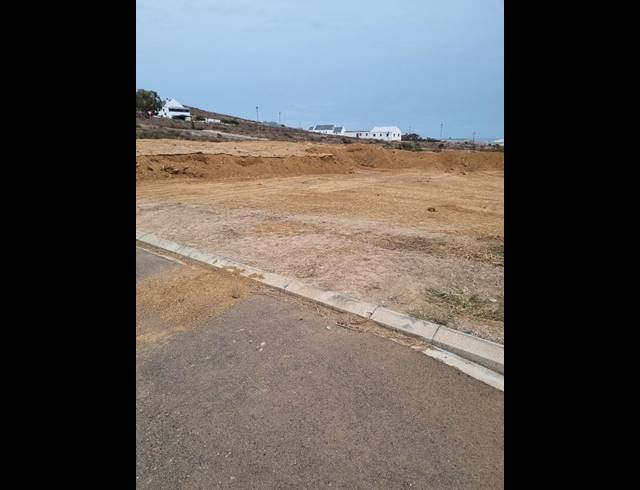 2 BEDROOM HOUSE FOR SALE IN ST HELENA VIEWS